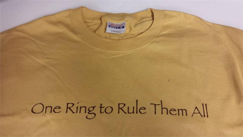 PROMOTIONAL LARGE One Ring To Rule Them All LORD OF THE RINGS GOLD T-SHIRT 